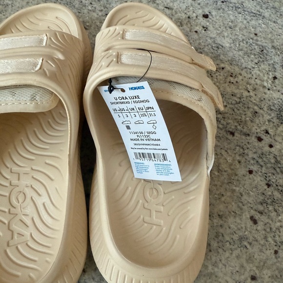 Gender Inclusive Ora Luxe Slide Sandal HOKA - Picture 4 of 4